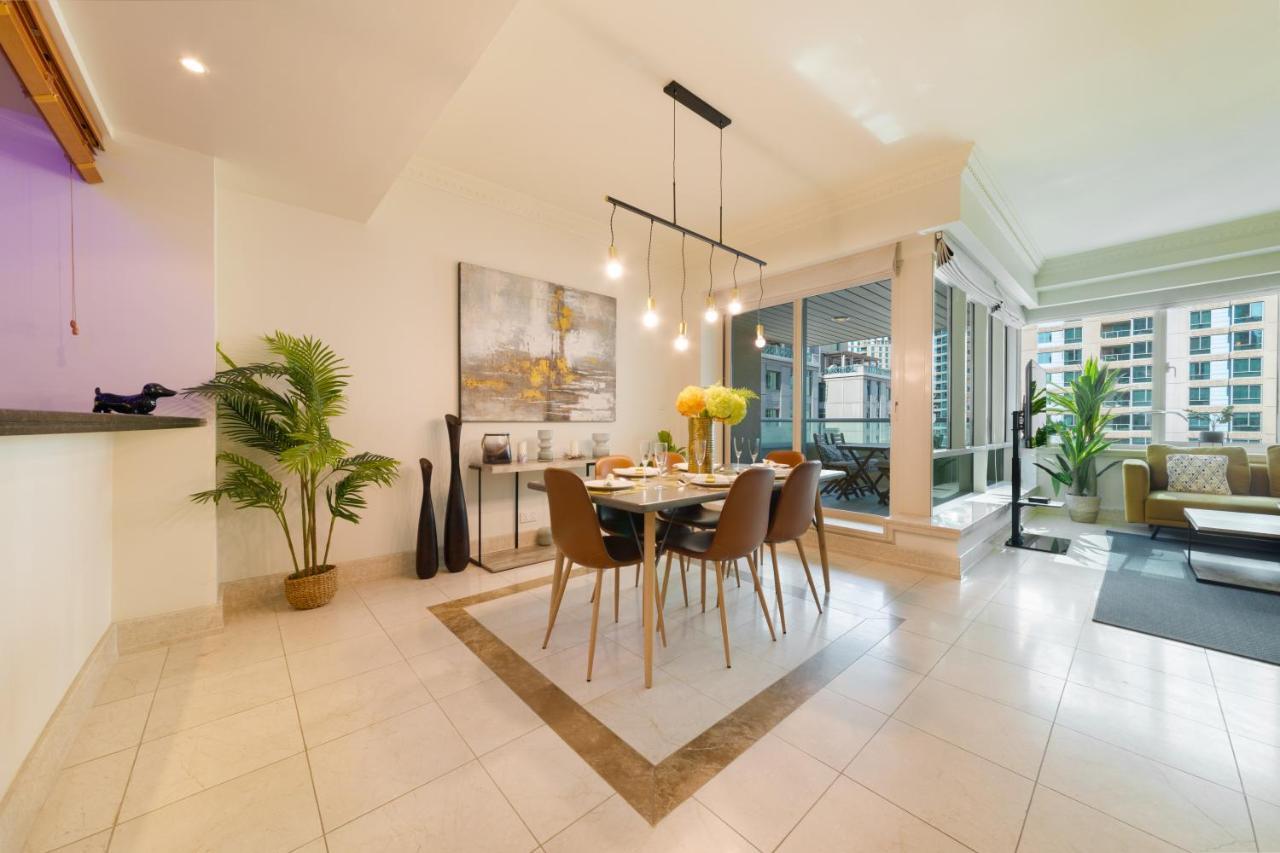 Maison Privee - Stunning Waterfront Apt With Marina View Nxt To Beach Dubai Exteriör bild