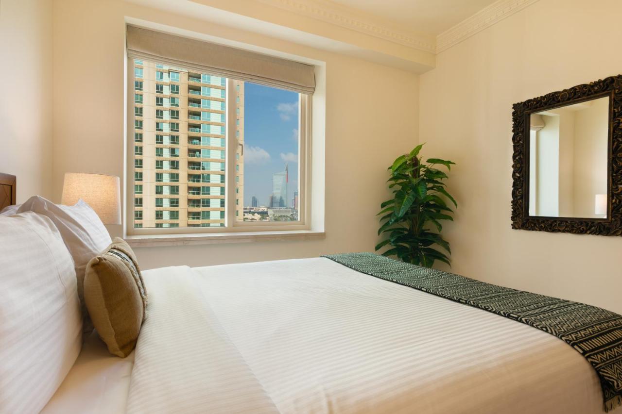 Maison Privee - Stunning Waterfront Apt With Marina View Nxt To Beach Dubai Exteriör bild